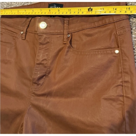 WHBM high rise skinny brown faux leather pants. Size 6 - Picture 6 of 9